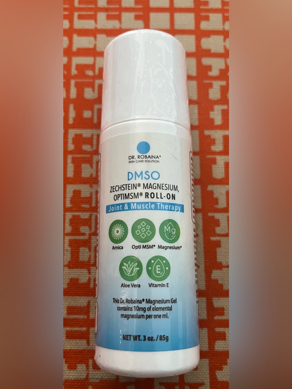 Dr. Robaina DMSO Zechstein Magnesium OptiMSM Roll-On - White & Blue